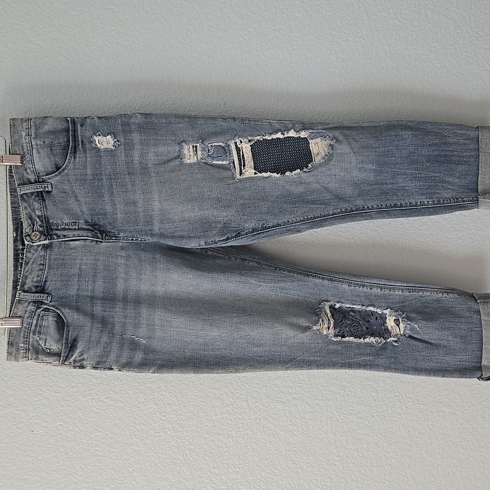 LAURIE FELT LOS ANGELES Underpatch Weekender Destressed Style Denim Jeans sz. 10